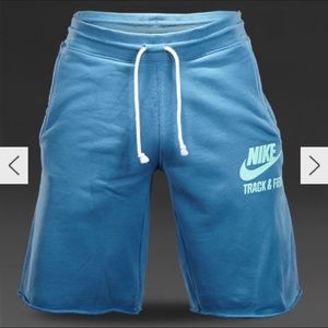 nike track and field alumni shorts